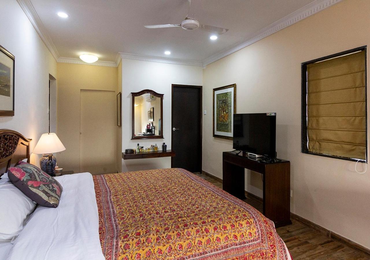 Neelam Bed & Breakfast コルカタ エクステリア 写真