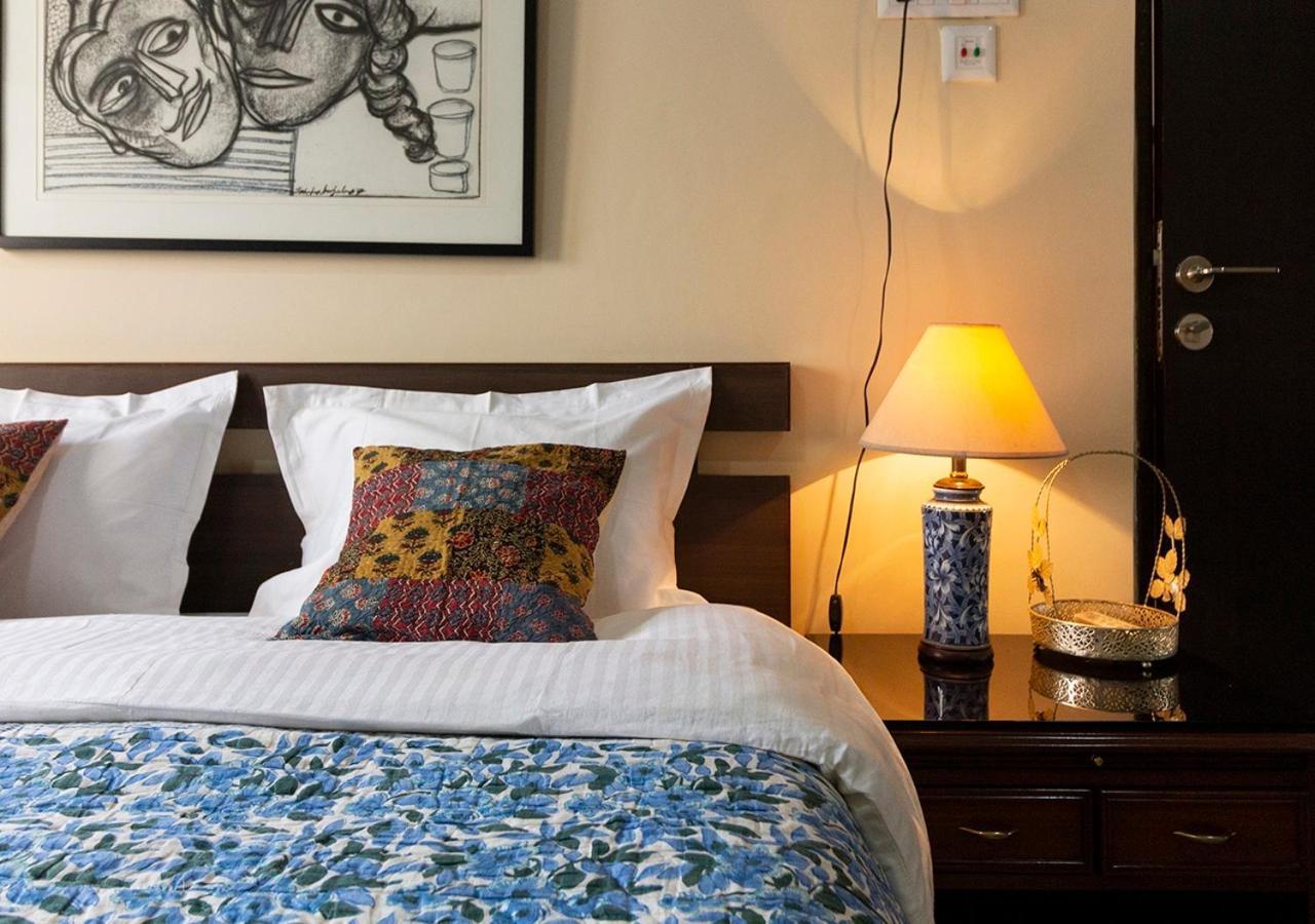 Neelam Bed & Breakfast コルカタ エクステリア 写真