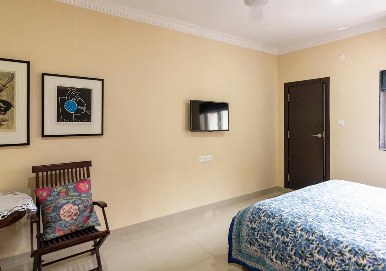 Neelam Bed & Breakfast コルカタ エクステリア 写真